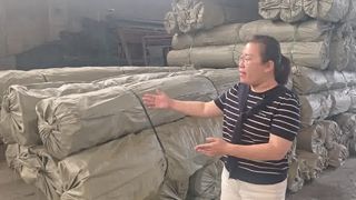 Exibição e embalagem de produtos em rolo de malha Gabion