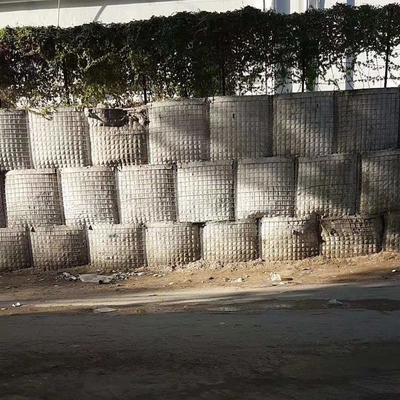 Tecido de geotextil empilhável revestido de verde-oliva ou cor de areia Soldado Gabion Wire Mesh Basket Barriera militar defensiva