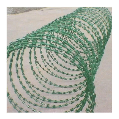 Arame farpado de aço inoxidável Arame farpado verde escuro de ferro pintado
