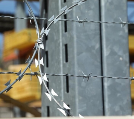Venda Quente Cross Razor Barbed Wire Flat Wrap Razor Barbed Wire E Clips Razor Wire
