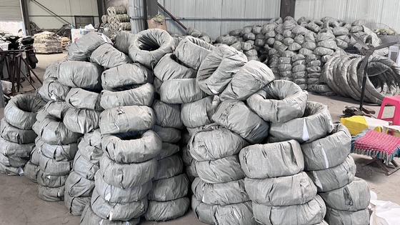 Cercas de arame farpado galvanizado proteção de aço arame 500 metros lâmina de barbear galvanizado única barbear