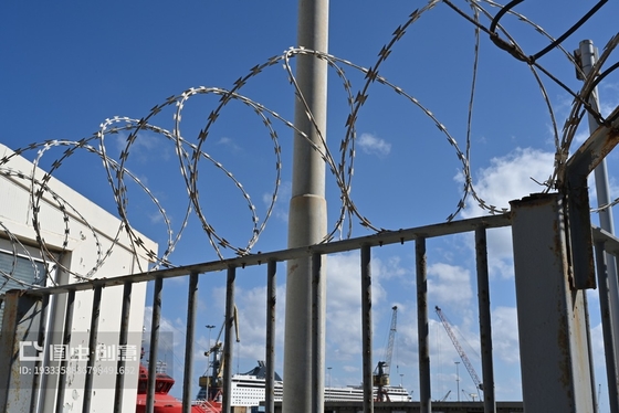 Ferramentas de enxaguante de arame farpado galvanizado