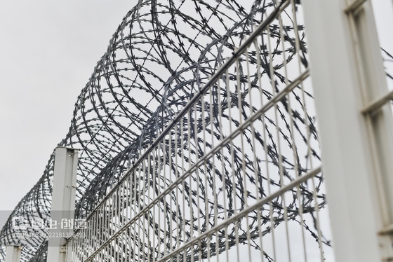 Ferramentas de enxaguante de arame farpado galvanizado