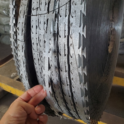 Cercas Bto-30 Arame farpado e rede de arame farpado aço galvanizado