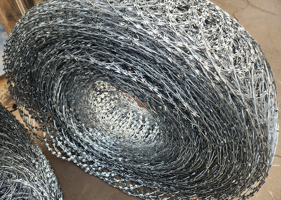 Material de fio de ferro Anti-Rustrazor Cercas de fio de ferro Fronteiras nacionais Parede usada