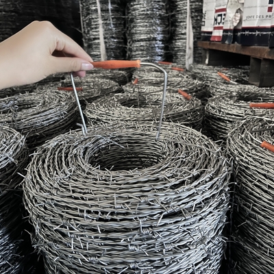 Arame farpado galvanizado a quente de alta resistência 1,6 mm 300 mm