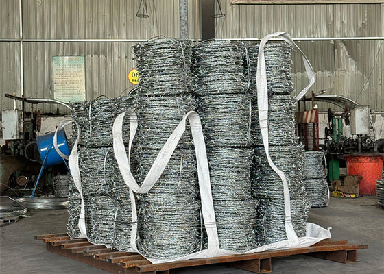 PVC ou arame farpado de segurança galvanizado para protecção das fronteiras