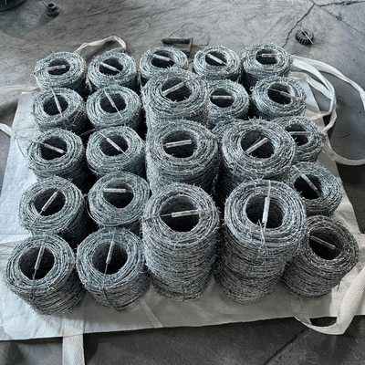Alta Qualidade Mercado da América do Sul Galvanizado Dobro Arame Fio Torcido Cercas 500 metros