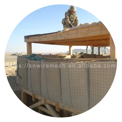 Barreiras de bastiões defensivos / Barreiras de proteção de rios com geotextil verde / areia em Burkina Faso