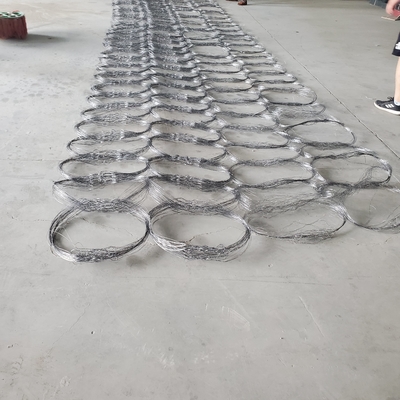 Barreira de interceptação contra armadilhas de tanques Rede de obstáculos de malha de arame com tecido simples Tecido cortado Soldado Curvado Serviços de processamento