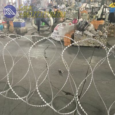 Cross Type Stainless Steel BTO 22 Razor Barbed Wire for Military Anti-Climb Fence