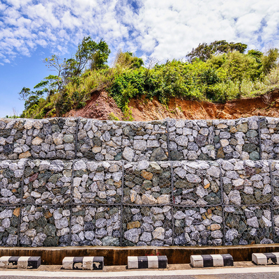 Cestas de gabião de tecido galvanizado com fio de 2,7 mm / fio de borda de 3,4 mm para parede de retenção