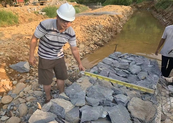 Caixa galvanizada de malha de fios de gabião de 2x1x1m 80x100mm Hexagonal