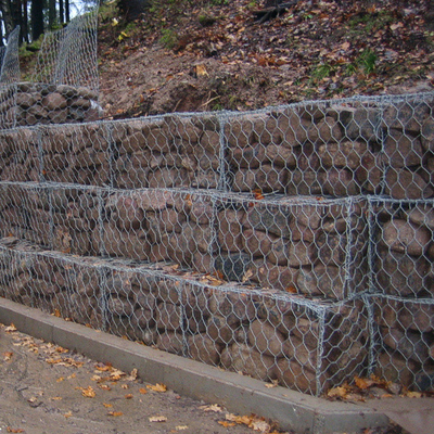 Al Zinco Caotado 3,05 mm Galvanizado Gabion Cestas Hexagonal 80x100mm 4x1x1m