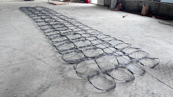 Rede de Envolvimento de Putas de Tanques Galvanizados de Alto Zinco Putanka Rede de Obstáculos de Tanques de Defesa de Fronteira Rede de Barreiras de Arame Anti-Tank