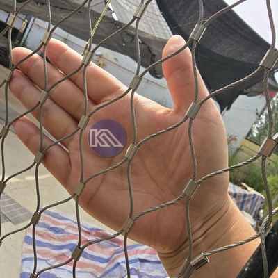 Ucrânia Militar Usando Ss304 Wire Rope Anti Drone Netting para Proteção