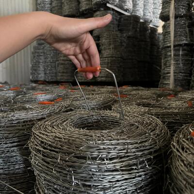 Barra de aço inoxidável galvanizada com bom preço e arame farpado de navalha, arame farpado de 500 metros de comprimento