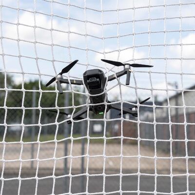 Rede Anti Drone Branca – Malha de Poliéster Sem Nós de 3mm (5x5cm) para Defesa de Drones e Proteção de Segurança