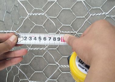 Gaiola enchida pedra galvanizada resistente de Gabion para o controle da erosão