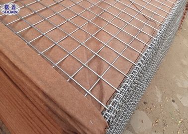As barreiras militares de Hesco da rede de arame soldaram Gabion enchido com a areia/pedra