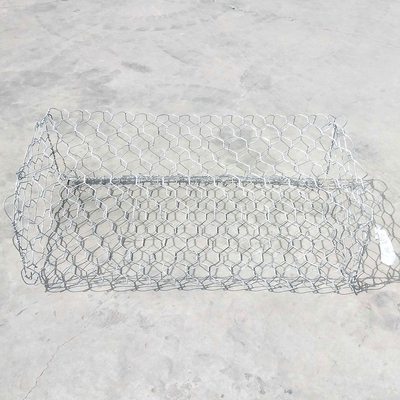 As cestas de 2*1*1 M Size Galvanized Gabion constroem uma ponte sobre para proteger a certificação do Ce do rio