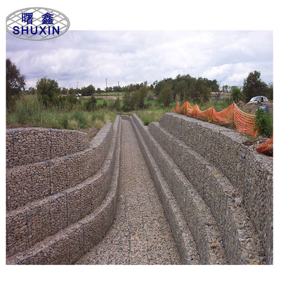 Fio sextavado revestido Pvc resistente Mesh For Retaining das cestas de 10x12cm Gabion